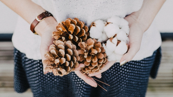 HOW TO GIVE TO OTHERS WITH A PURE HEART